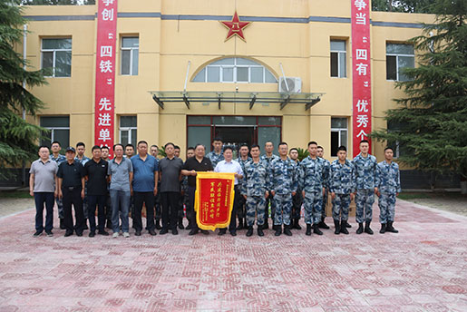 共建臨汾闊步行，軍民聯(lián)誼魚水情